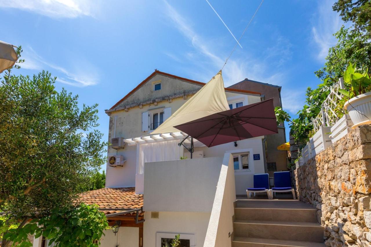 Apartments Valeria, Mali Losinj Exterior photo