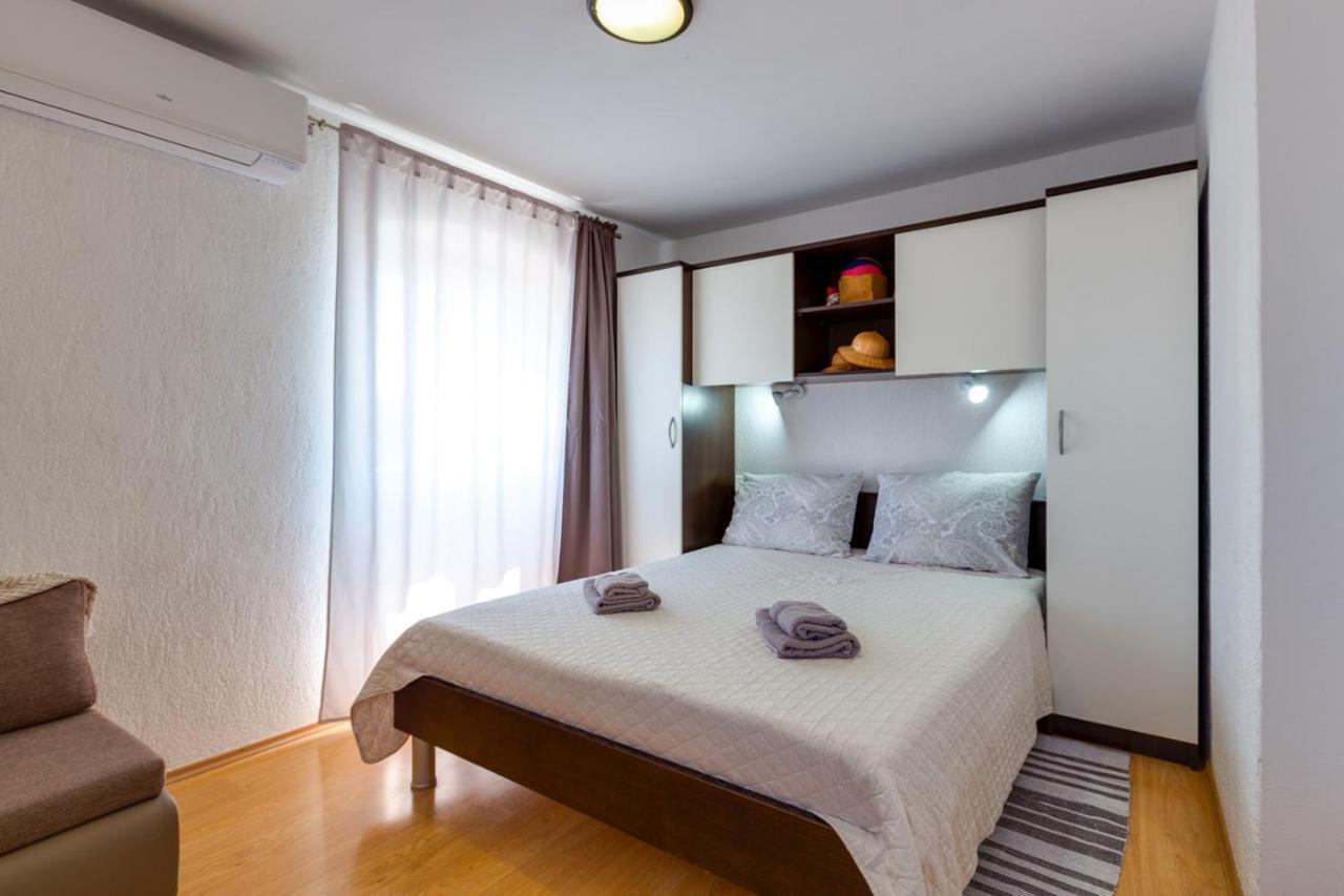Apartments Valeria, Mali Losinj Exterior photo