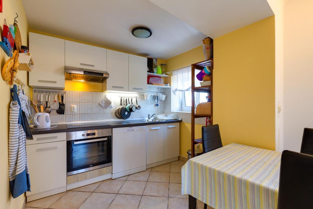 Apartments Valeria, Mali Losinj Exterior photo