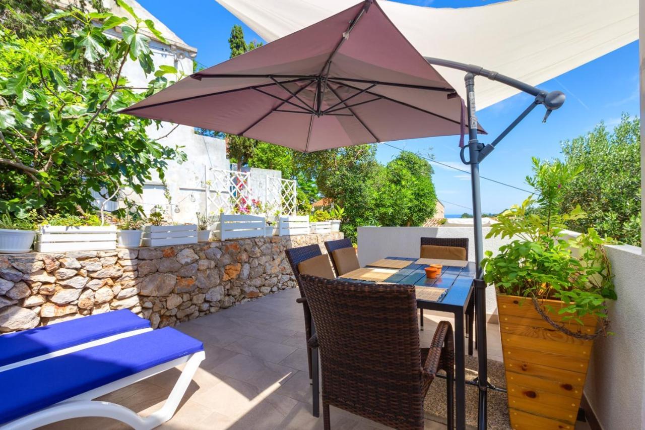 Apartments Valeria, Mali Losinj Exterior photo