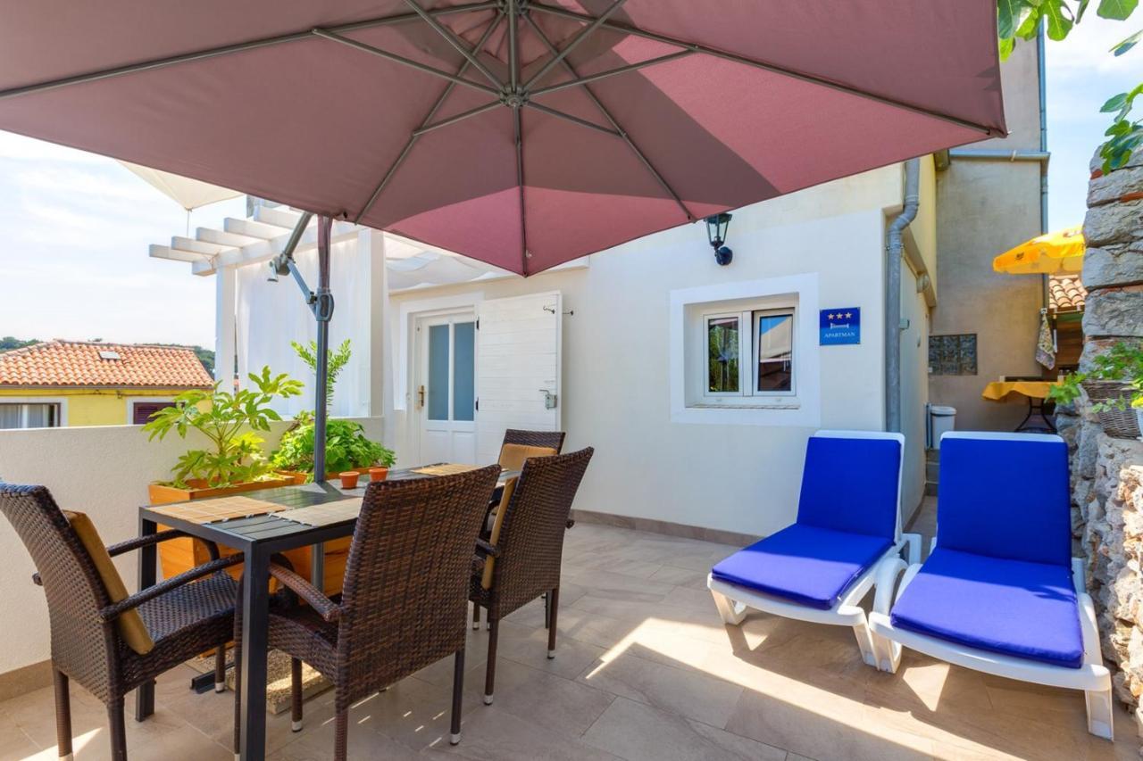Apartments Valeria, Mali Losinj Exterior photo
